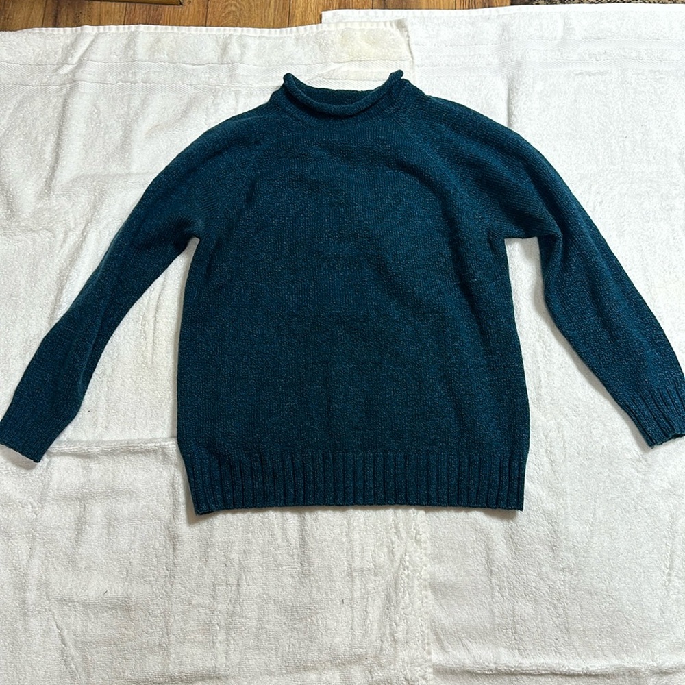 Basic Editions Sweater